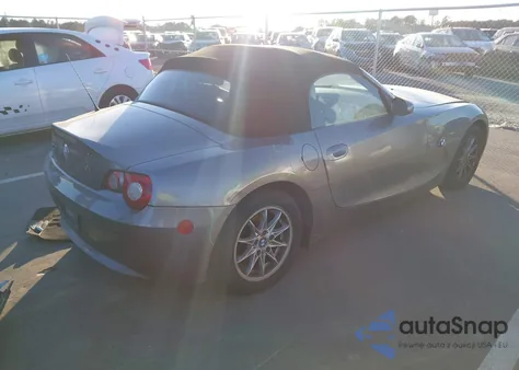 2005 BMW Z4 2.5I from USA, damaged, VIN 4USBT335X5LS55943